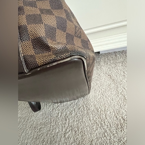 Louis Vuitton Damier Ebene Chelsea Tote - Picture 6 of 17